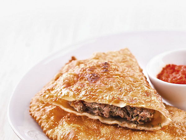 Чебуреки с телятиной