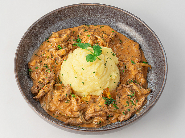 Бефстроганов