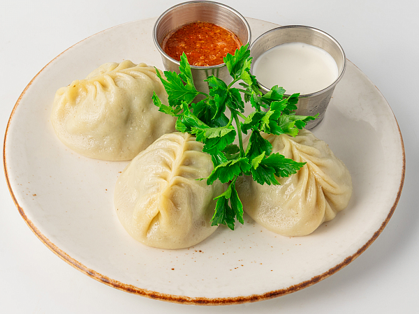 Манты с бараниной